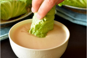  Fresh Lettuce Wraps with Peanut Dipping Sauce